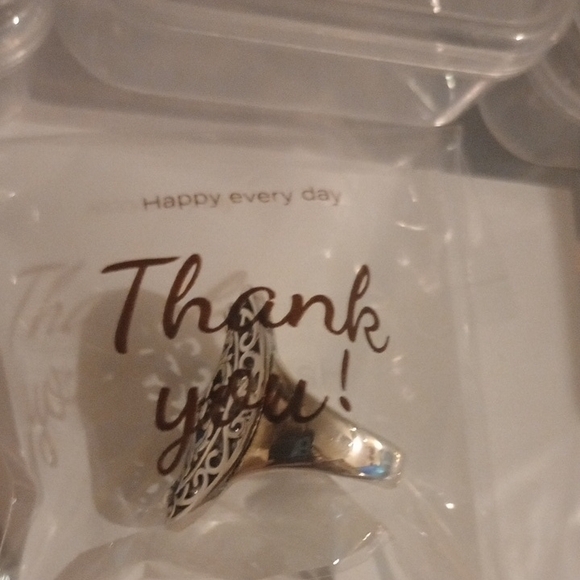 5/20 Elegant Silver Filigree Ring Size 7 - Picture 5 of 5